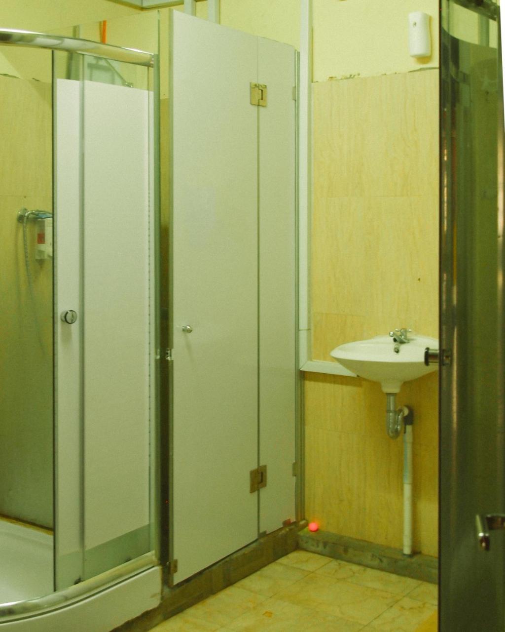 Inap At Capsule Thamrin Hotell Jakarta Exteriör bild