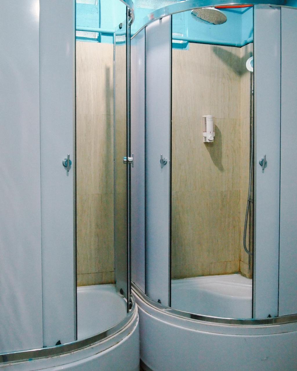 Inap At Capsule Thamrin Hotell Jakarta Exteriör bild